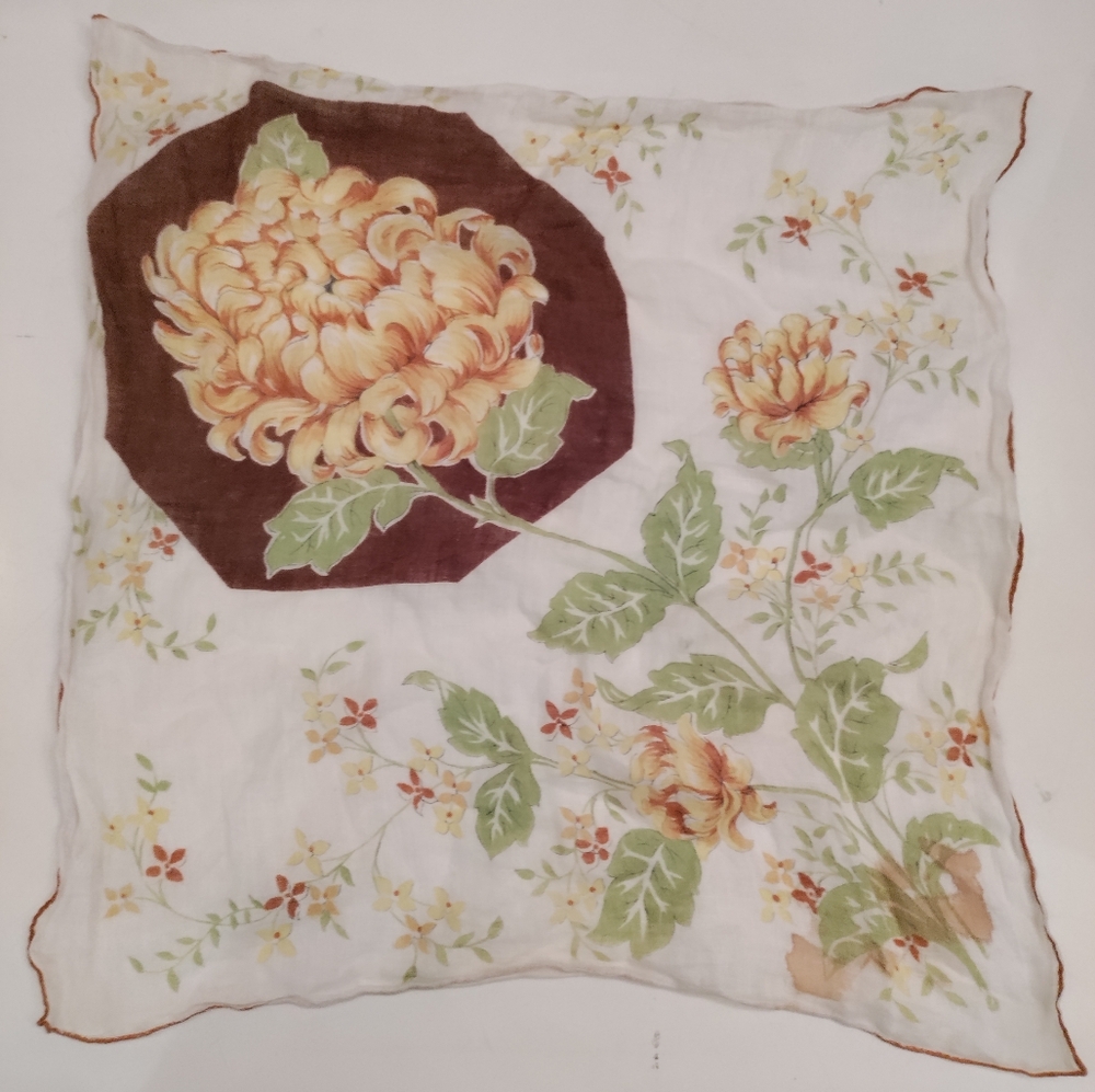 ✨ 4/$15 Vintage Floral Handkerchief
